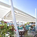 Solaris - Mobilehomes Hotel